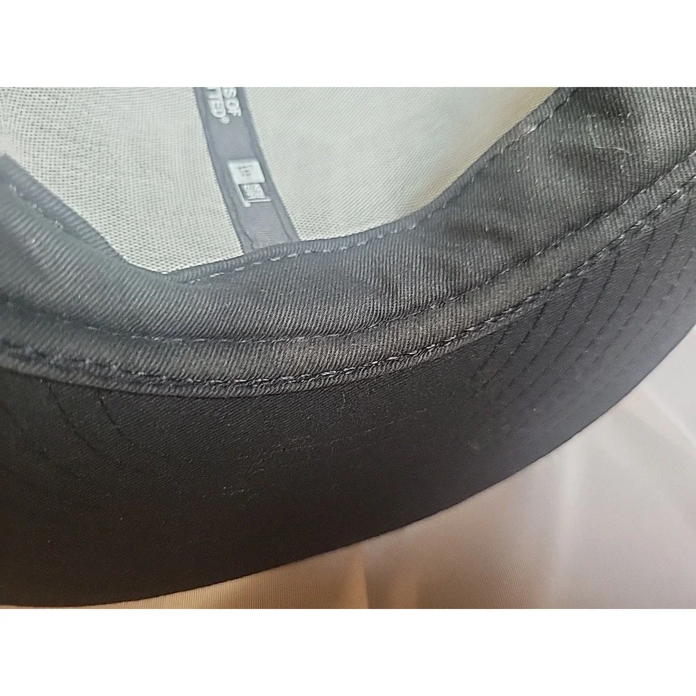 Green Milwaukee Brewers New Era‎ Fitted Hat - Size 8 MLB Baseball Cap